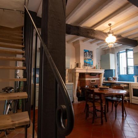 Ecrivain - Maison Avec Terrasse Arles Luaran gambar