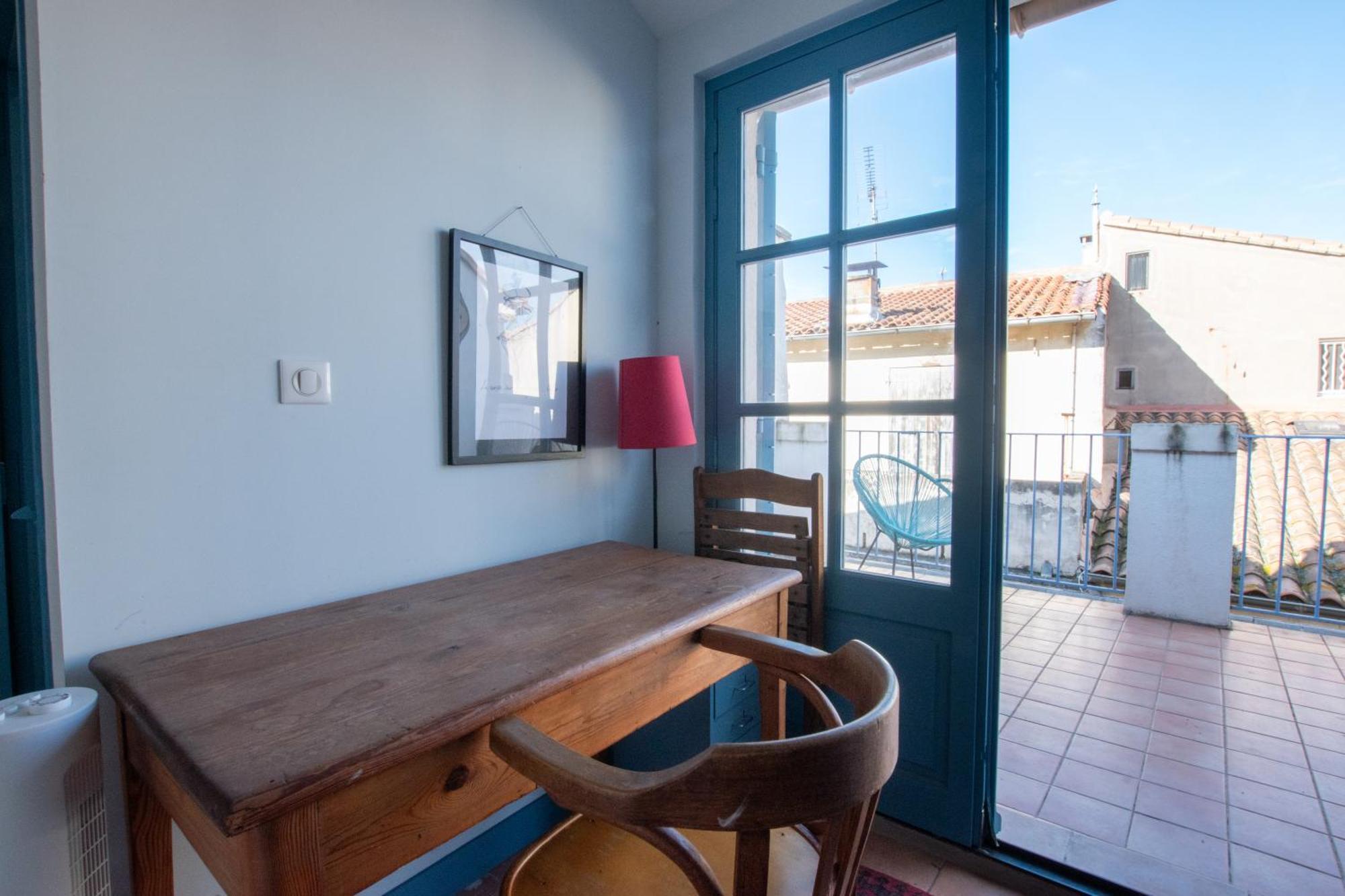 Ecrivain - Maison Avec Terrasse Arles Luaran gambar