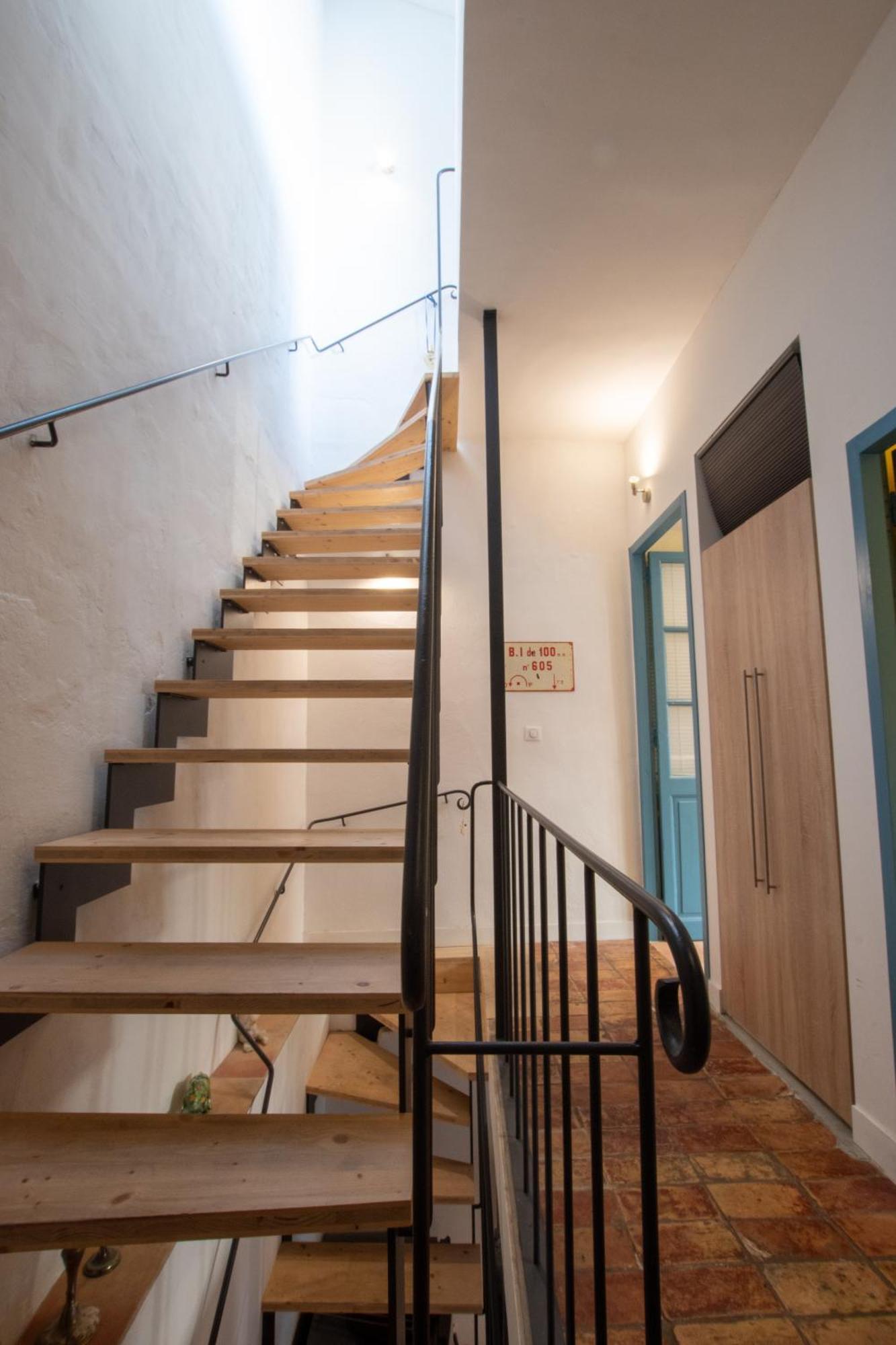 Ecrivain - Maison Avec Terrasse Arles Luaran gambar
